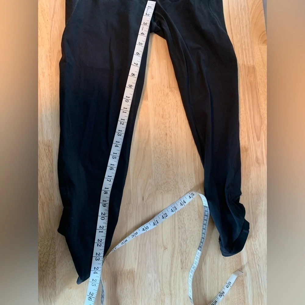 NEW Free People Black Wave Rider Leggings Size Medium
